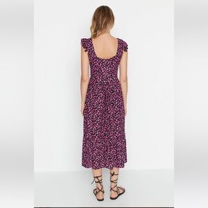 Floral Print Square Neck Dress